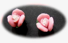 E32 Pink Rose Clay Stud Earrings $2.90